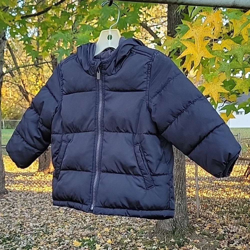 NEW Old Navy Water-Resistant Unisex Puffer Jacket Coat with Hood for Toddlers